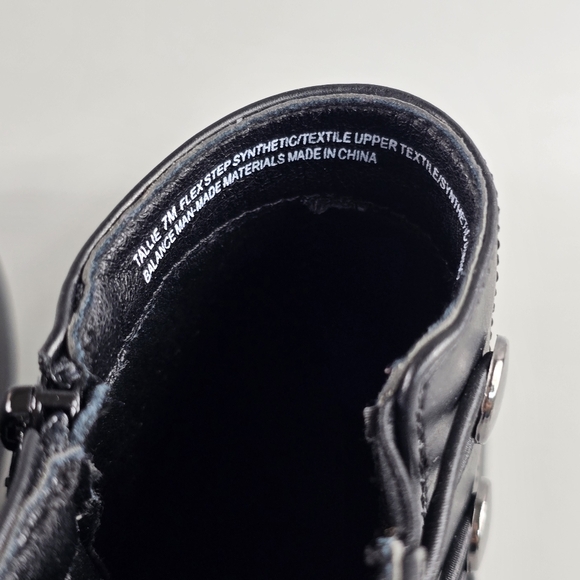 Flex Step Women’s Black Ankle Boots Size 7M - Picture 8 of 11